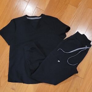 Fabletics Black Scrub Set